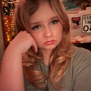 Meet your Posher, Kellie